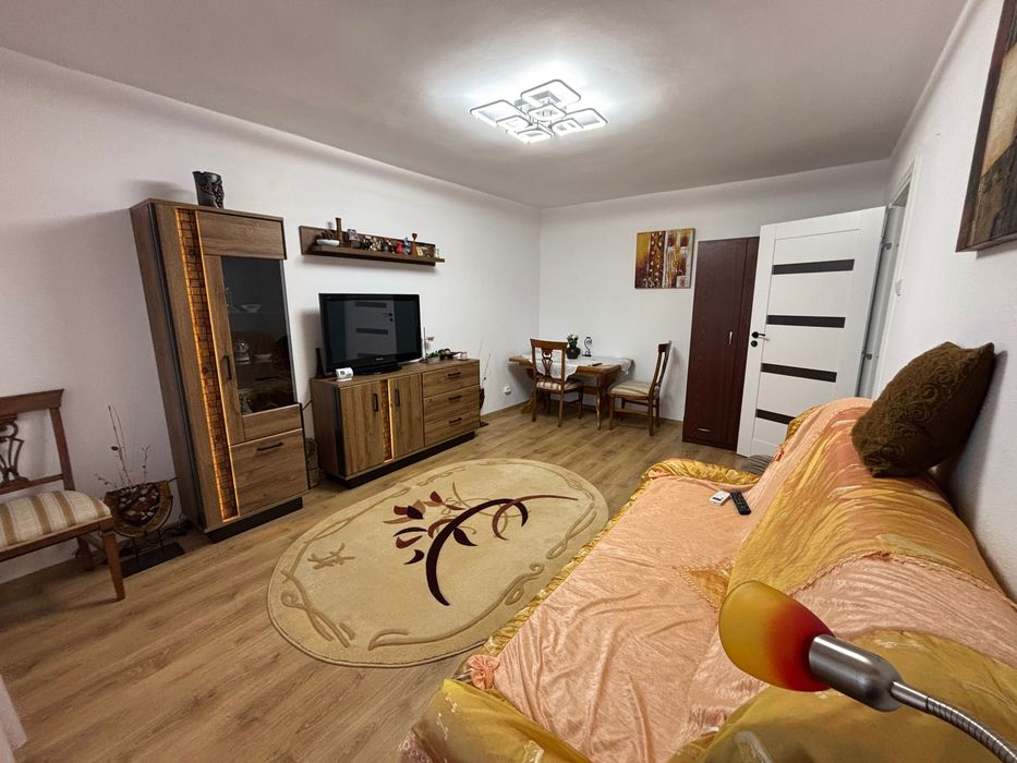 Apartamentul de inchiriat (proprietar) P.ros