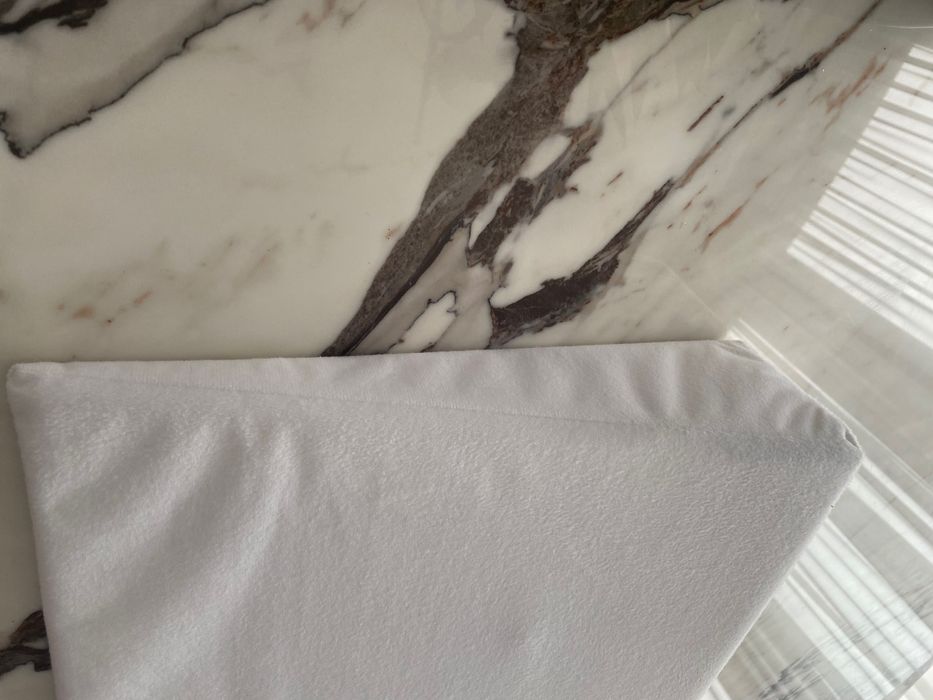 Антирефлуксна възглавница за бебе Doomoo