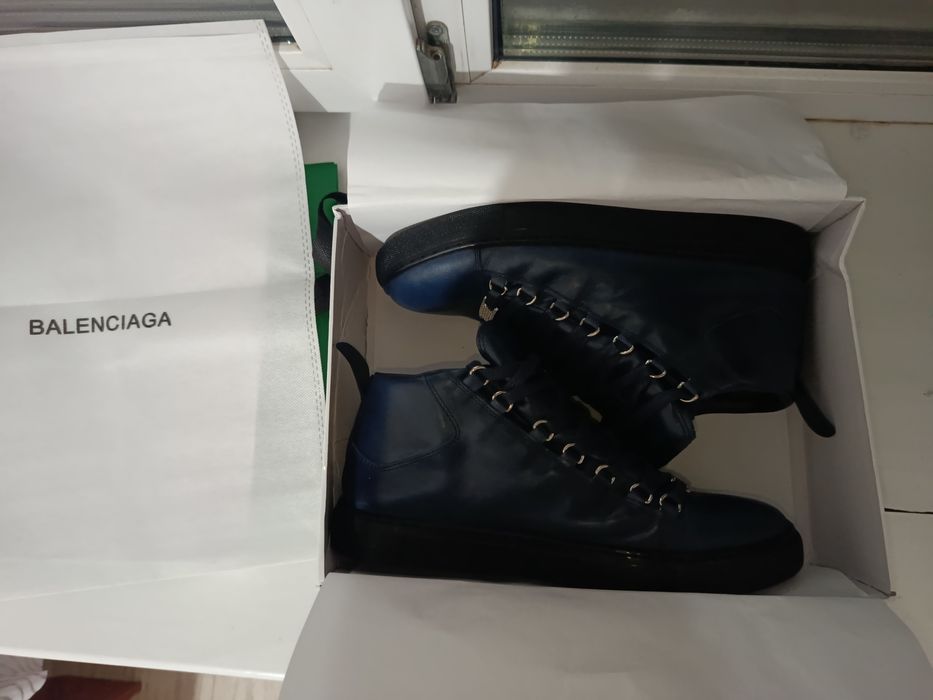 Balenciaga Arena