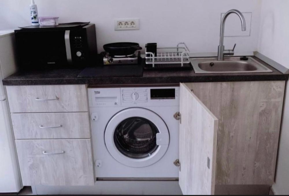 Inchiriez apartament cu o camera