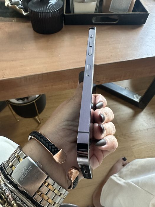 iPhone 14 Pro Max mov, 128gb – impecabil funcțional – 74% baterie