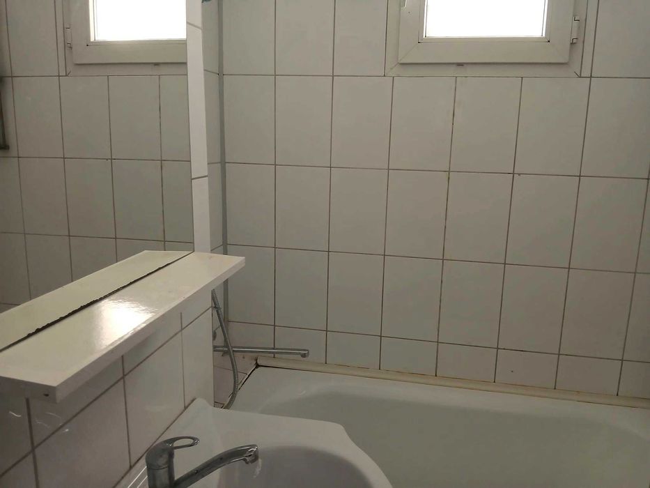 Închiriere apartament 2 camere, direct de la proprietar - zona Podu Roș