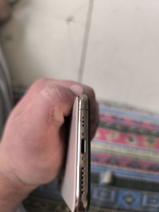 iPhone xs памят 64 аккумулятор 75