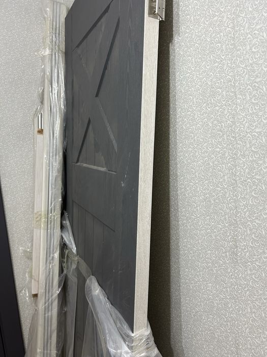 Продам межкомн дверь