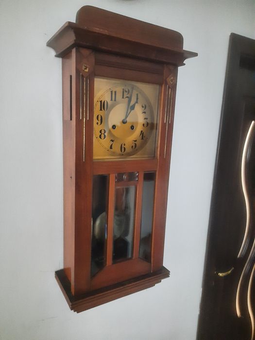 Ceas perete Junhans, sunet grav