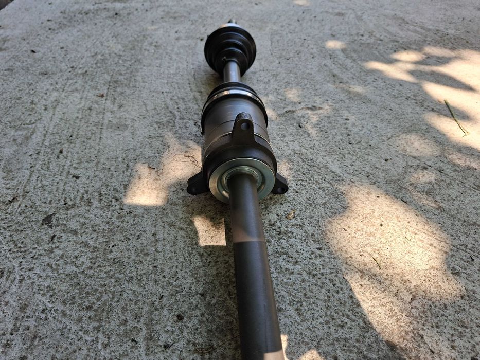 Чисто нова полуоска за NISSAN QASHQAI Renault Koleos Рено Нисан Кашкай