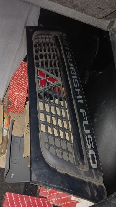 Мицубиси  Кантер  запчасти