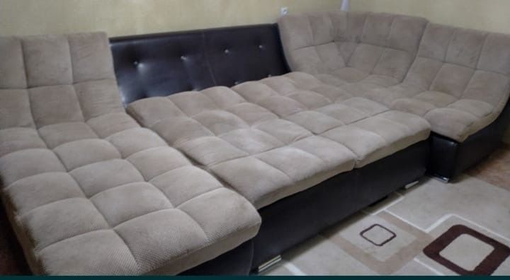 Продам диван угловой