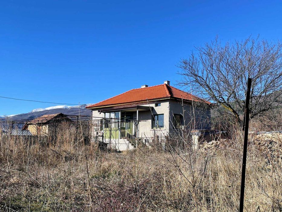 Дава се под наем Къща в с. Тъжа, Област Стара Загора - 80 кв.м за 398.82 € - Снимка #10