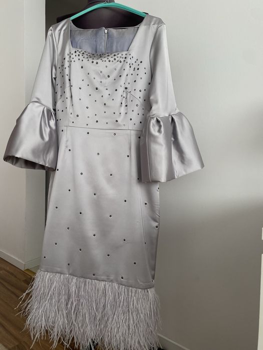 Vand rochie pe comanda deosebita