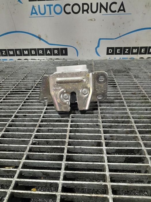 Broasca haion Mitsubishi ASX 2010 - 2012 SUV 4 Usi (872)