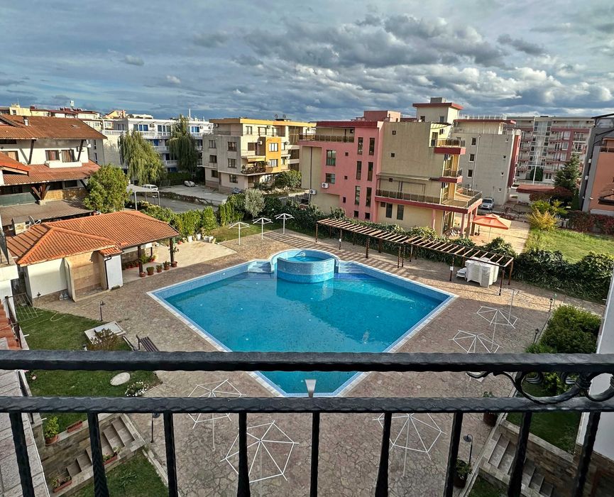 Продава се Тристаен апартамент в с. Равда, Област Бургас - 80 кв.м за 975 €/кв.м - Снимка #11