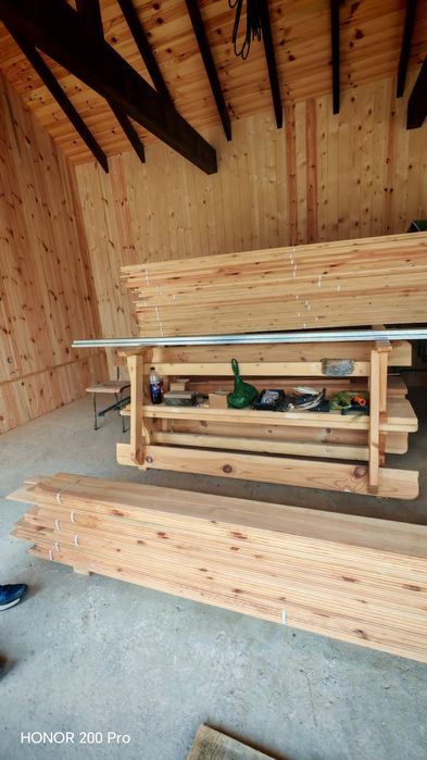 Продавам дървена  ламперия