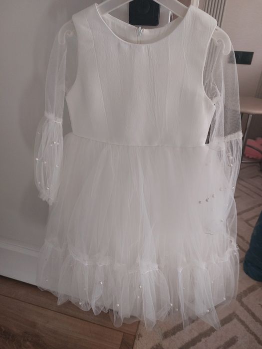 Нарядное детское платье