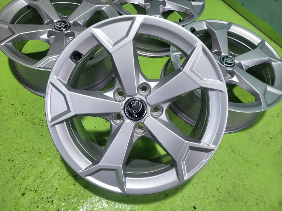 17 5x112 Skoda лети джанти 5х112 шкода