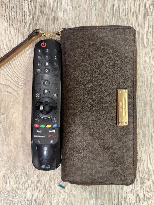Кошелек Michael Kors