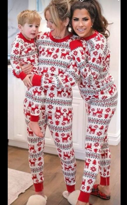 Set pijamale de craciun