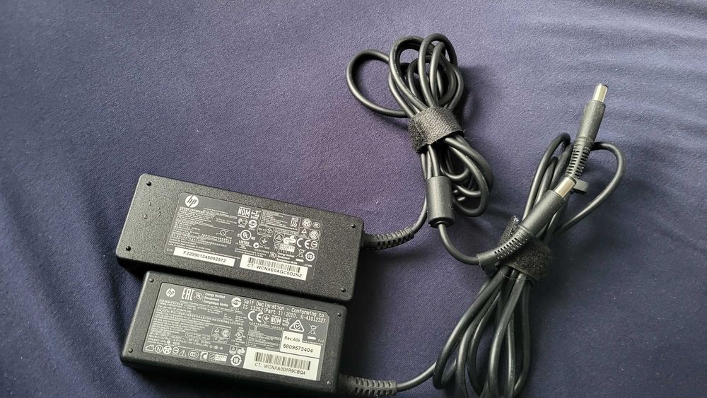 HP Incarcator 90w-65W AC Adaptor leptop 19.5V-4.62A-3.33A pin central