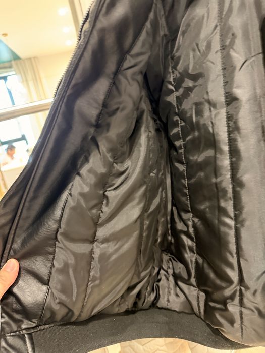 Продам куртку бомбер