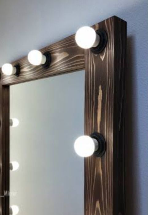 Loft style. Рамка для гримерного зеркала.