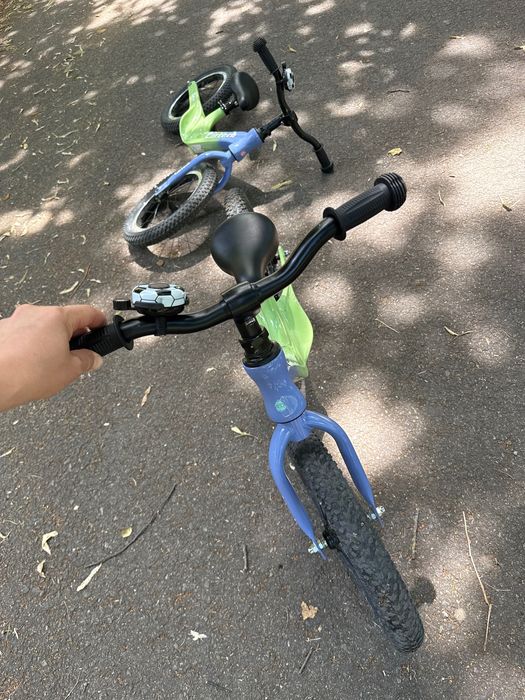 Biciclete gemeni fără pedale