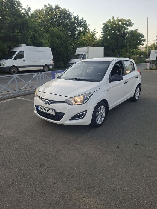 Dezmembrez hyundai i20 benzina 1.3