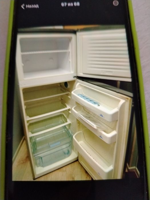 Продаётся холодильник.