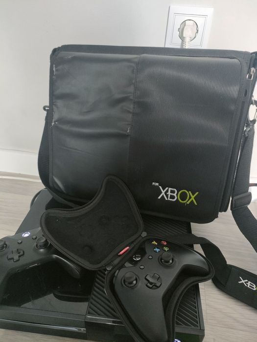 Xbox one  500 гб