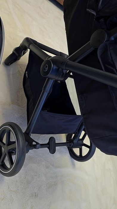 Carucior Cybex Eos Basic 3 in 1 ca nou