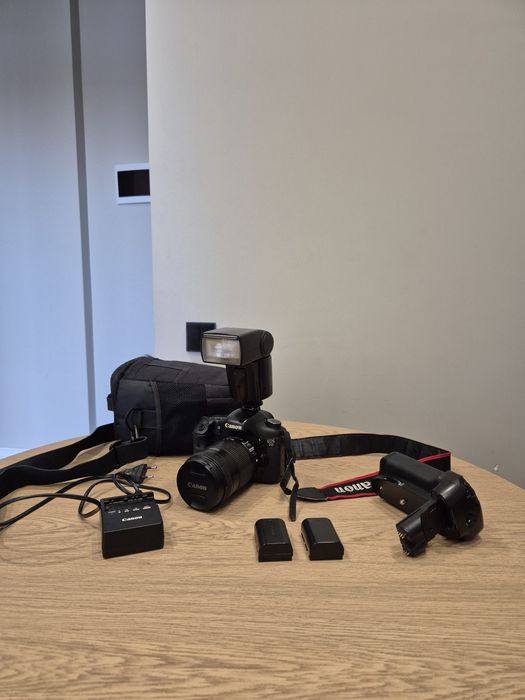 Фотоаппарат Canon 7D