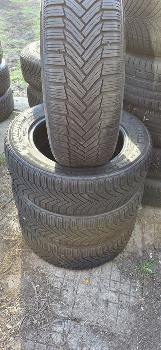 Гуми 4бр 205/60/16 - 1бр  - 95лв