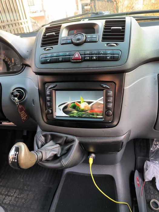 Navigatie Android CARPLAY Mercedes C class Vito