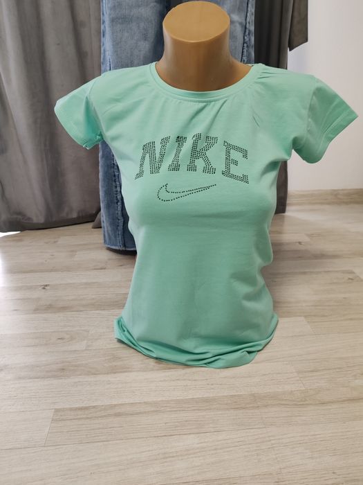 Tricouri dama Turcia