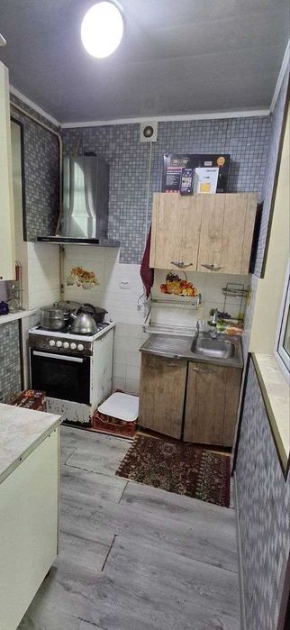 Юнусабад, 2в3/1/2 58м2+10м2 кухня, Парковка для авто с гаражом +огород