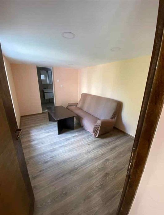 Дава се под наем Къща в София, Център - 43 кв.м за 598.23 € - Снимка #3