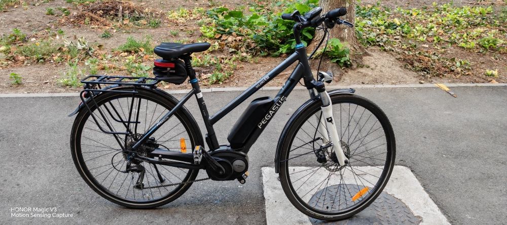 Bicicletă electrică Pegasus Solero E8