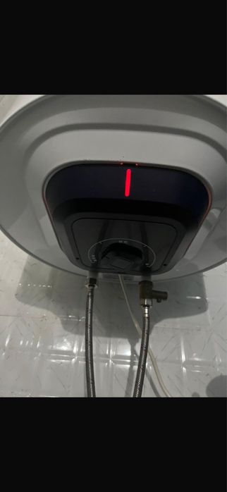 Продам Аристон 80л