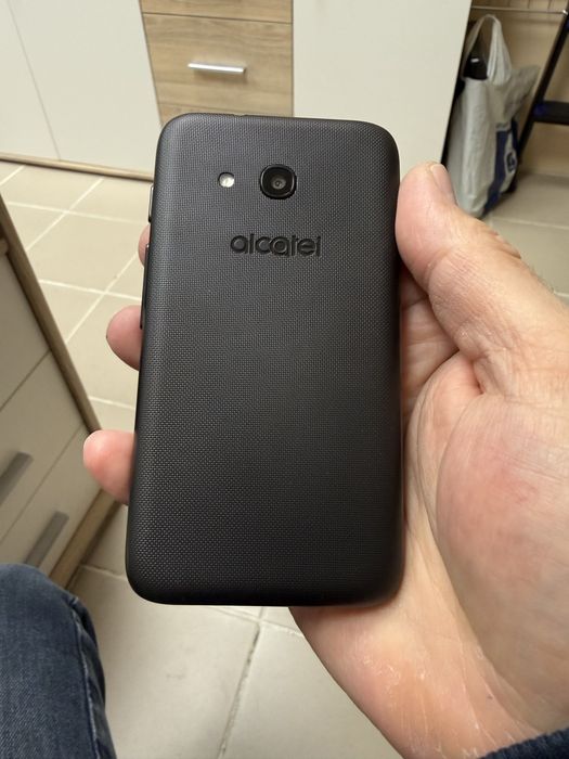 Alcatel Pixi 4 - отлични