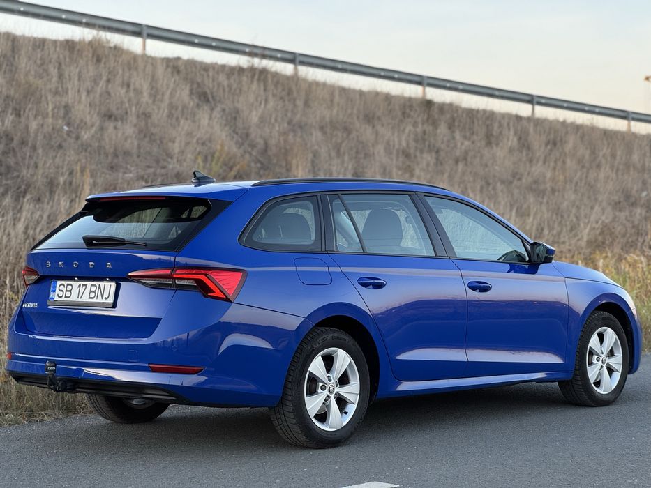 SKODA Octavia 2020 — imagine 4