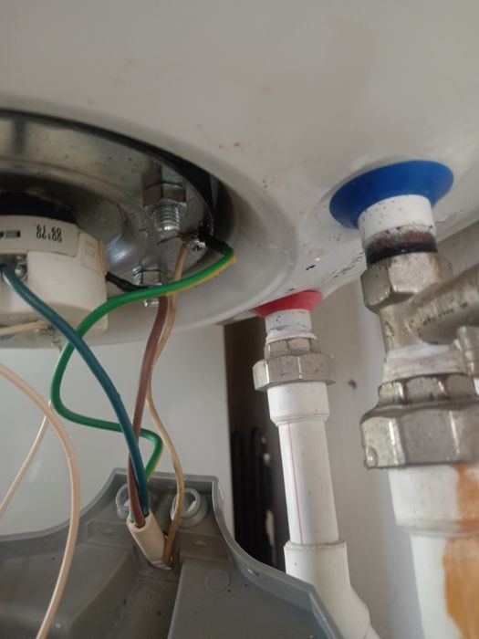 Установка Аристона