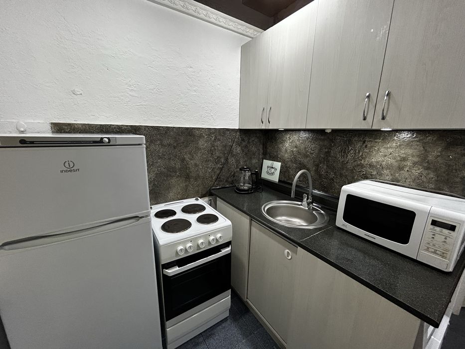 2-комнатная, Маметовой 7