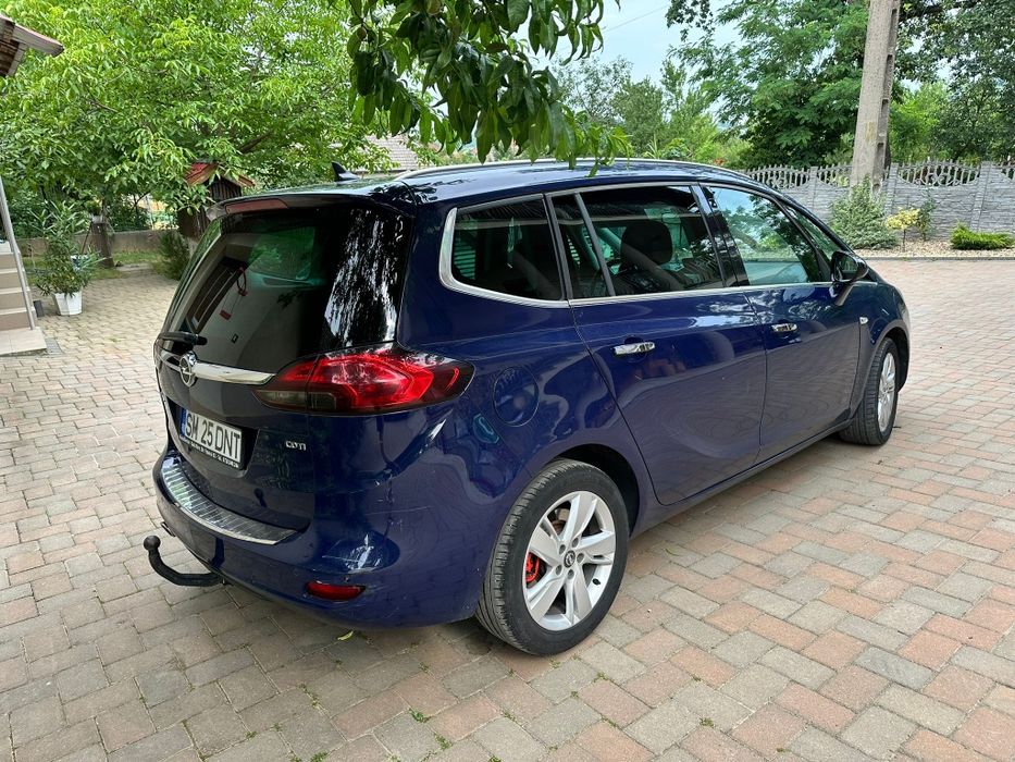 Opel Zafira Tourer