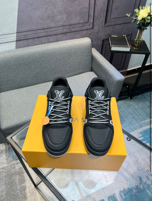 Мъжки обувки Louis Vuitton