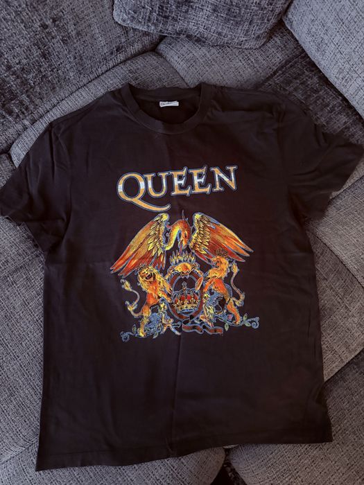 Tricou Unisex Queen  L  10/10 ca Nou - Pret 39 lei
