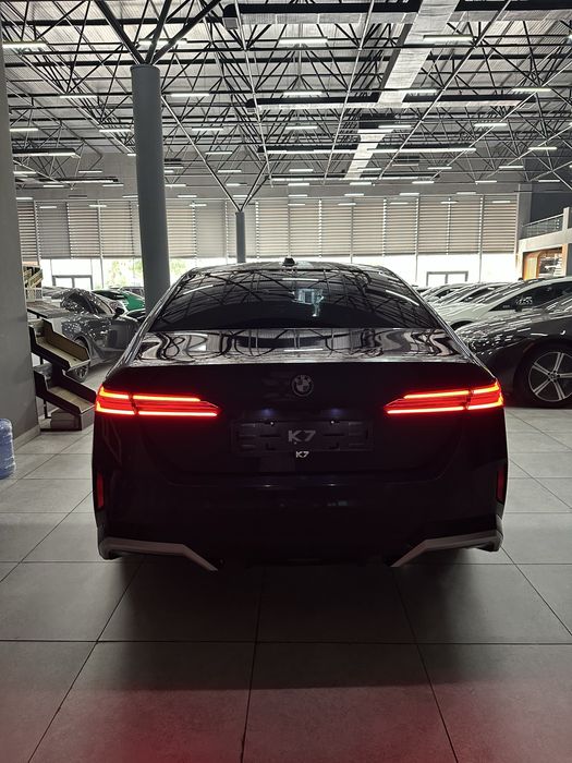 Bmw i5 35l срочно