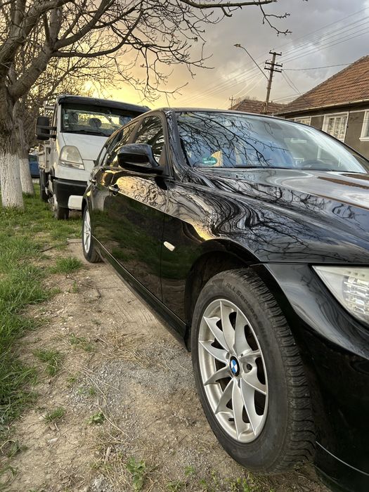 Bmw 318 e91 2012