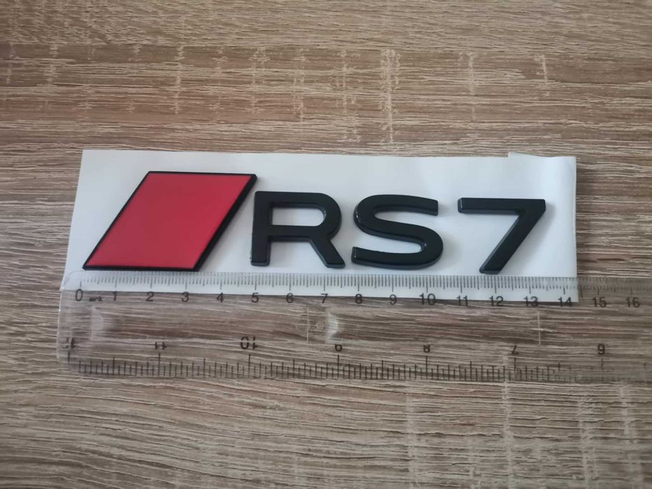 емблема Audi RS7 нов стил черно с червено
