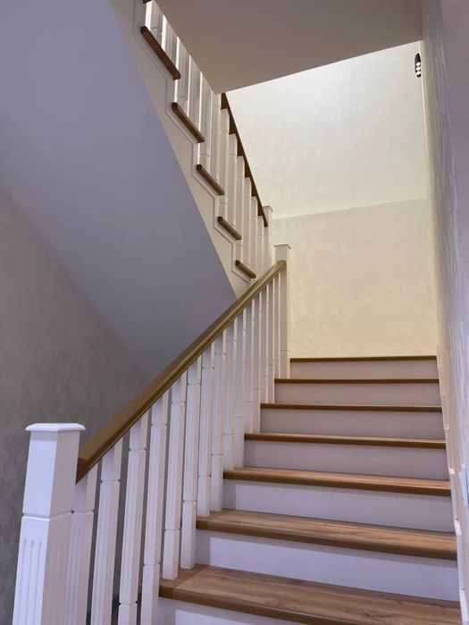 Янги Узбекистон парки якинида 2-сотихли котедж сотилади