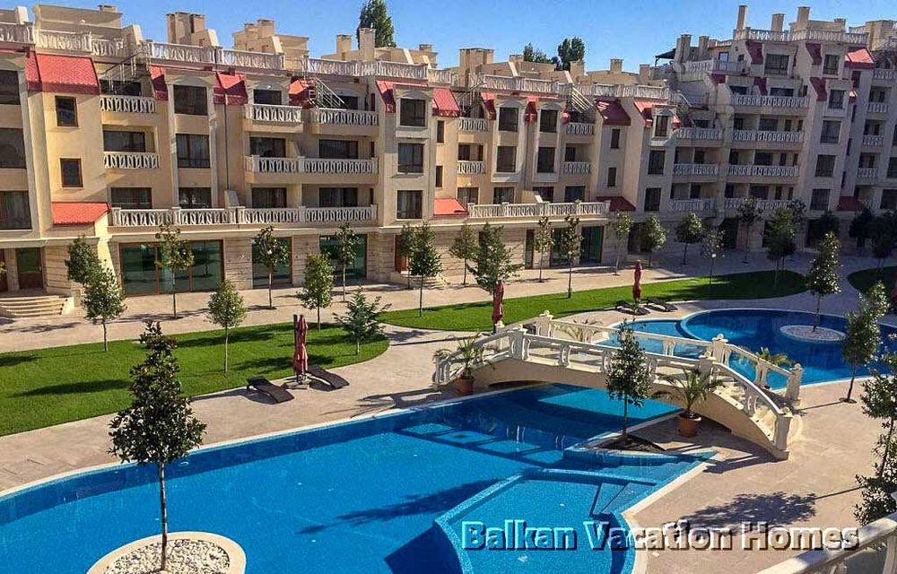 Тристаен апартамент с морска гледка във Varna Southbay Residence