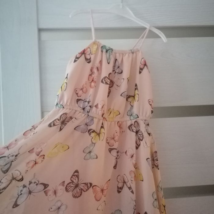 7-8 г рокля H&M уникална